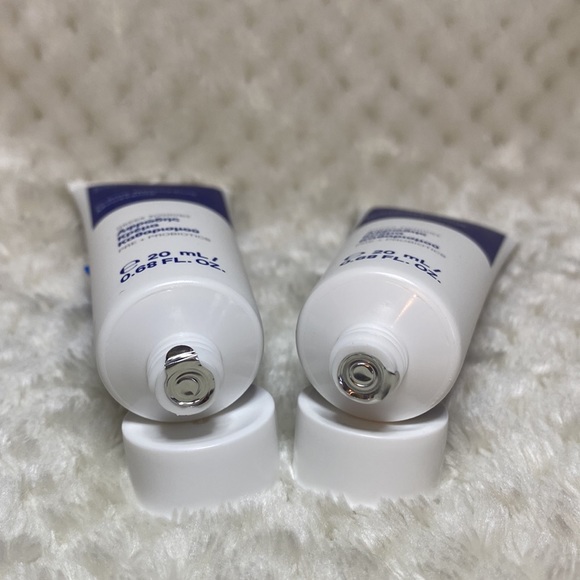 Korres Greek Yoghurt Foaming Cream Cleanser - Picture 3 of 3